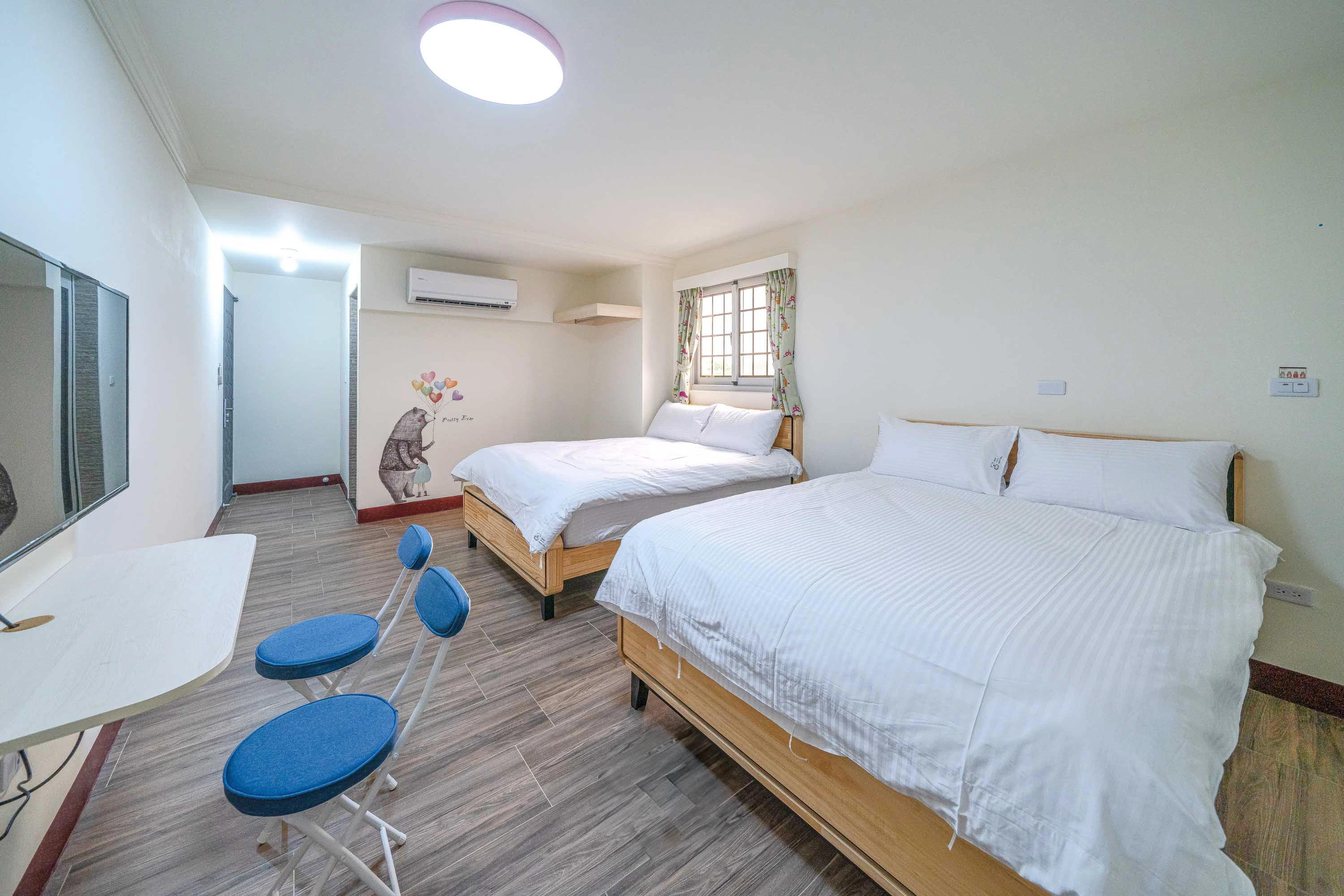 湯姆熊休閒會館 - 灰熊舒適四人家庭民宿房