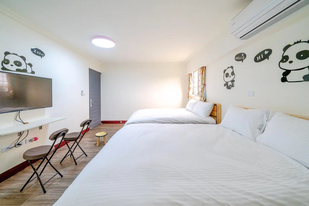 貓熊四人房 Thumbnail 4